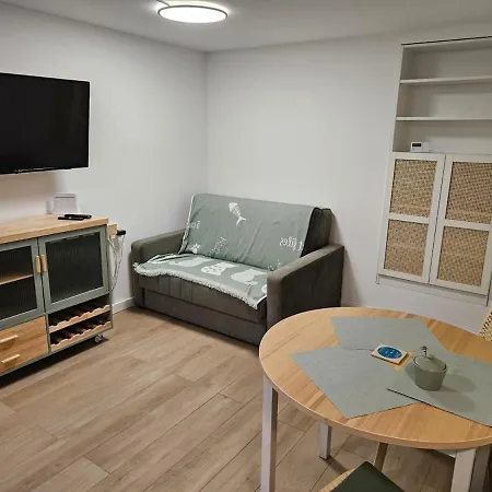 Chopina 23 By Grand Lägenhet